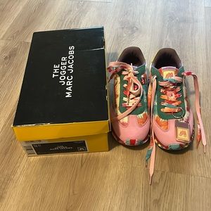 New in box Marc Jacobs The Jogger Sneaker Size 41